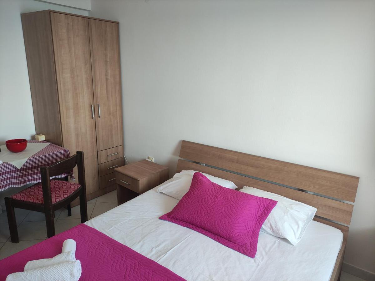 Apartmani More Petrovac Dış mekan fotoğraf